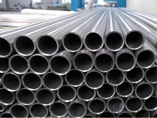 ASTM 304/316L/2205 Seamless Tubes | Thermal Stability & Custom-Cut Sizes