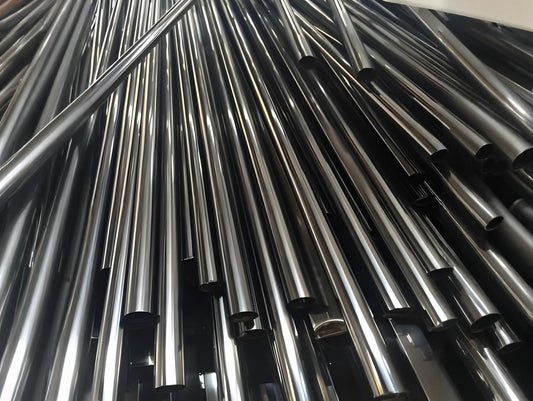 ASME SA213 Certified 304/316L Tubes | Heat & Acid Resistant Pipes for Petrochemical Plants