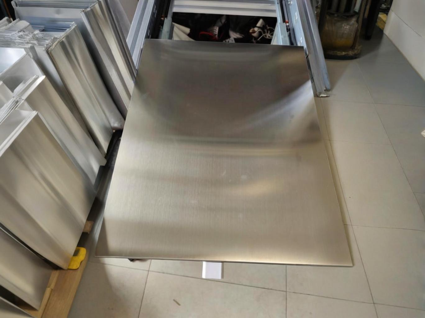 ASTM 304L/316L Stainless Steel Plate Pricing | Custom Thickness 0.1-300mm Hot Rolled