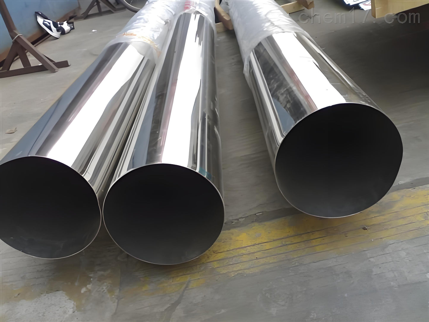 Industrial Seamless Pipes | ASME B36.19M Compliant | Global Stock Ready