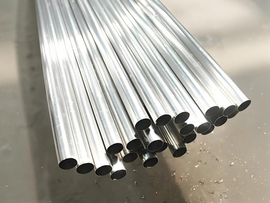 Stainless Steel Seamless Tubes Supplier | ASTM 304/316L/2205 Certified | Manufacturer Direct Pricing & In Stock | Custom Sizes & Smooth Surface Finish