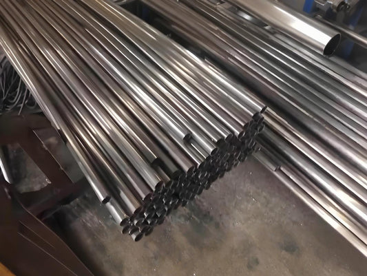 EN 10216-5 Stainless Seamless Pipes | DN40 (1.5") DN50 (2") Sizes | 304/316L/2205 Duplex | Ra≤0.6μm Surface